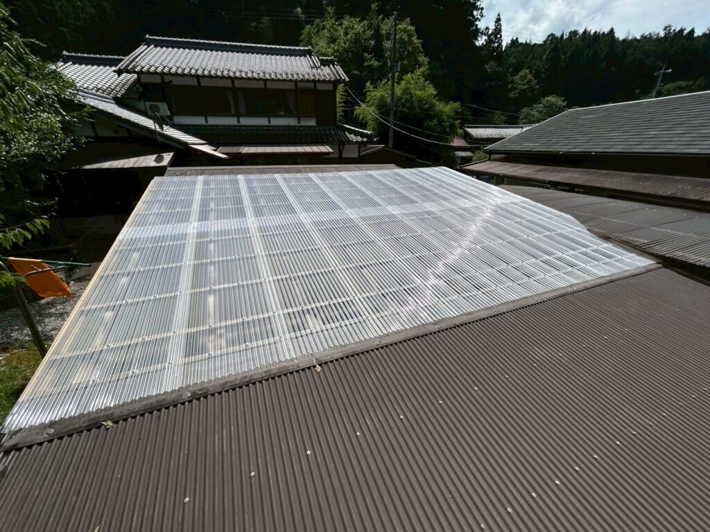 ポリカ波板張替え